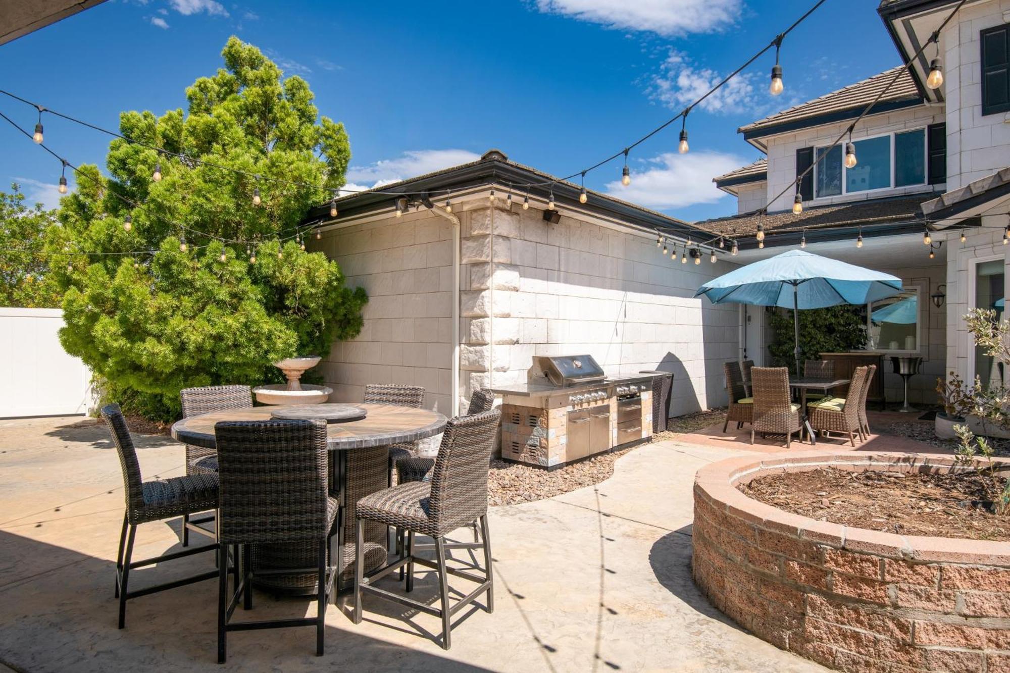Grand Contento By Avantstay Extraordinary Estate W Pool Hot Tub Movie Room Темекула Екстер'єр фото
