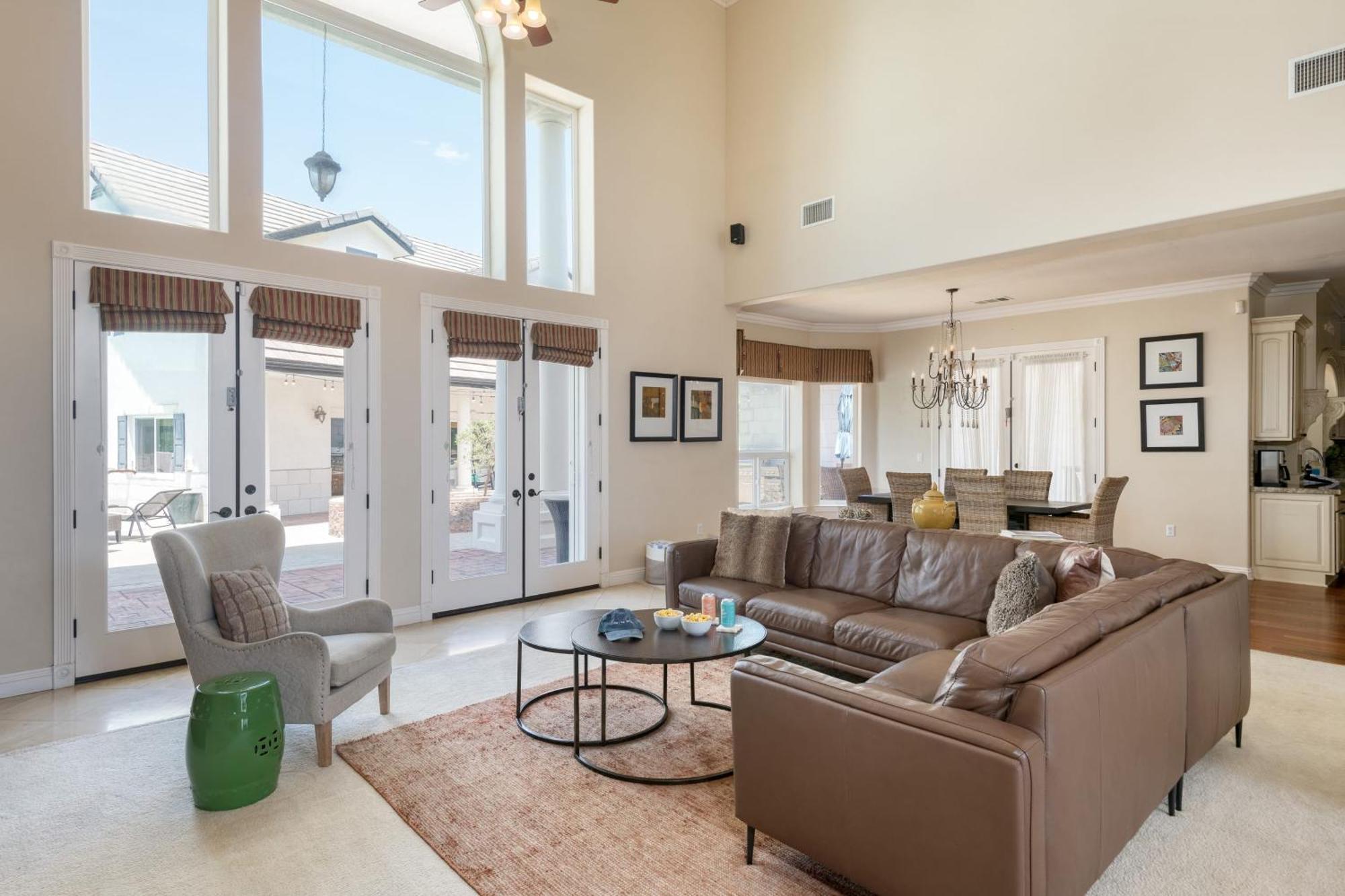 Grand Contento By Avantstay Extraordinary Estate W Pool Hot Tub Movie Room Темекула Екстер'єр фото